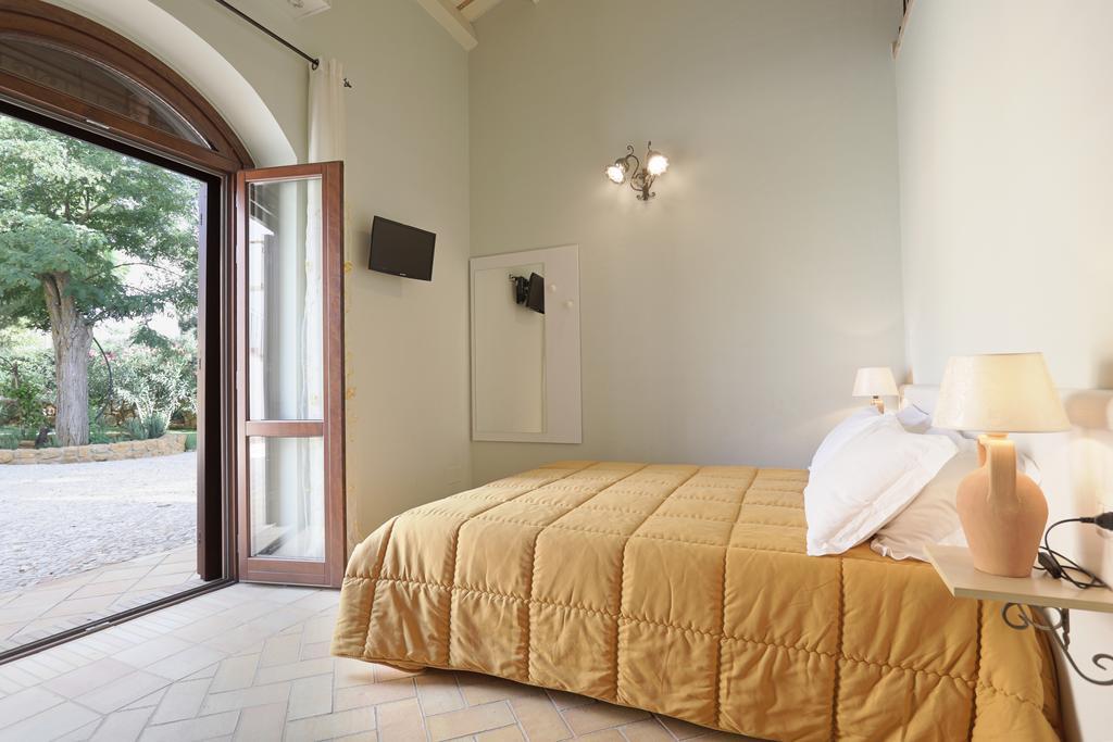 Agriturismo Feudo Muxarello Aragona Bilik gambar