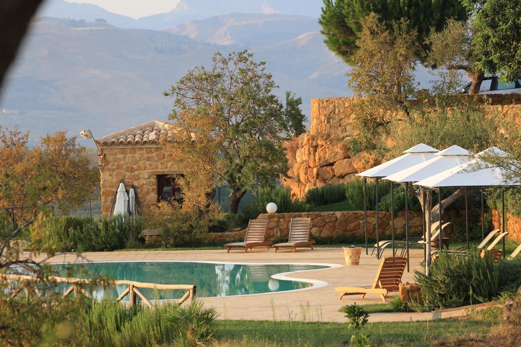 Agriturismo Feudo Muxarello Aragona Luaran gambar